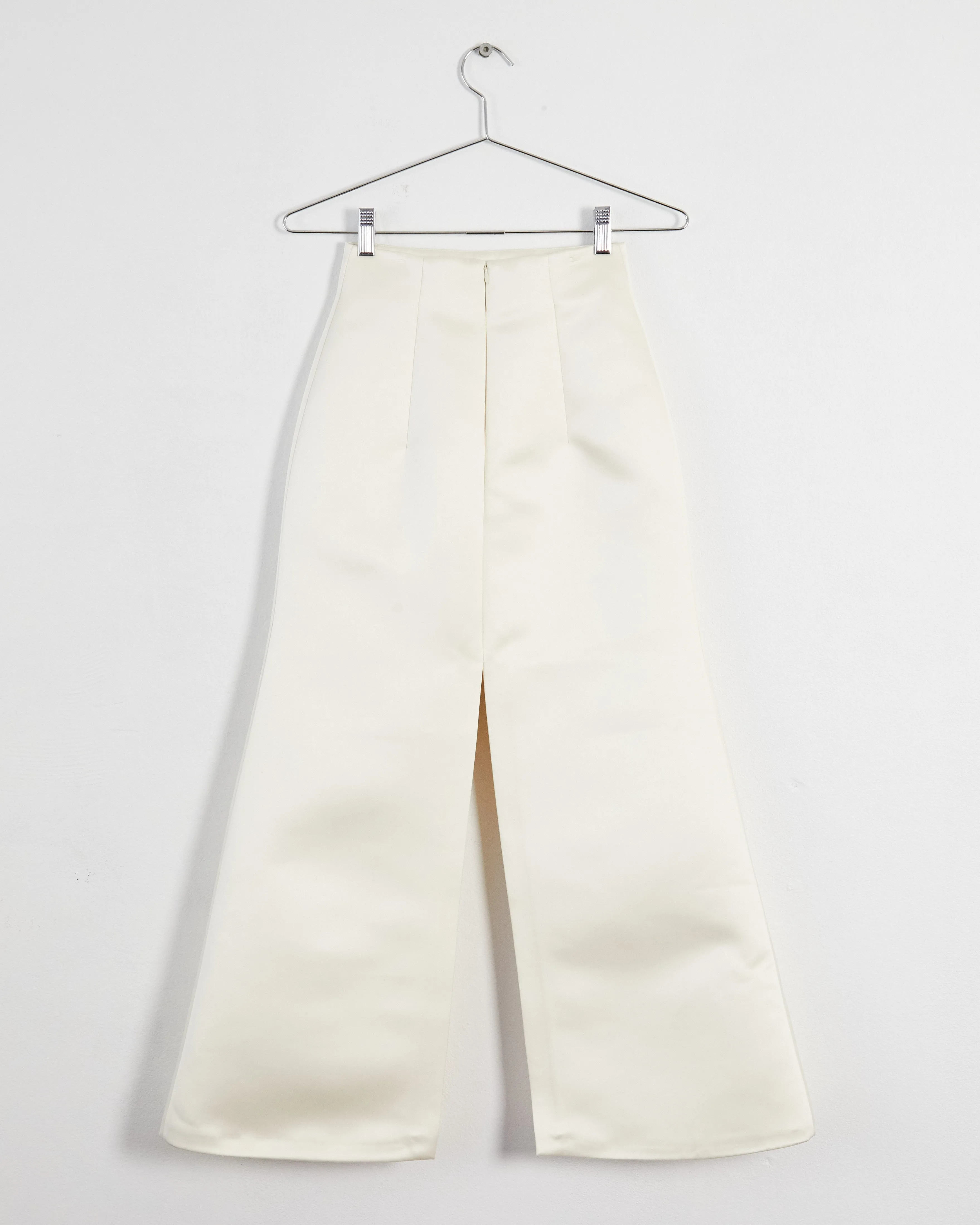 A.W.A.K.E. Mode 'bonded satin split' skirt, ivory, 6