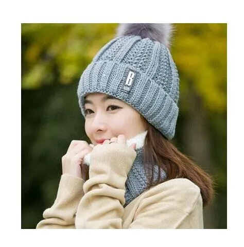 B Letter Outdoor Casual Warm Knitted Winter Beanie