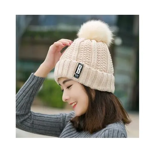 B Letter Outdoor Casual Warm Knitted Winter Beanie