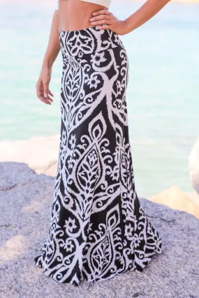 Black and White Printed Maxi Skirt