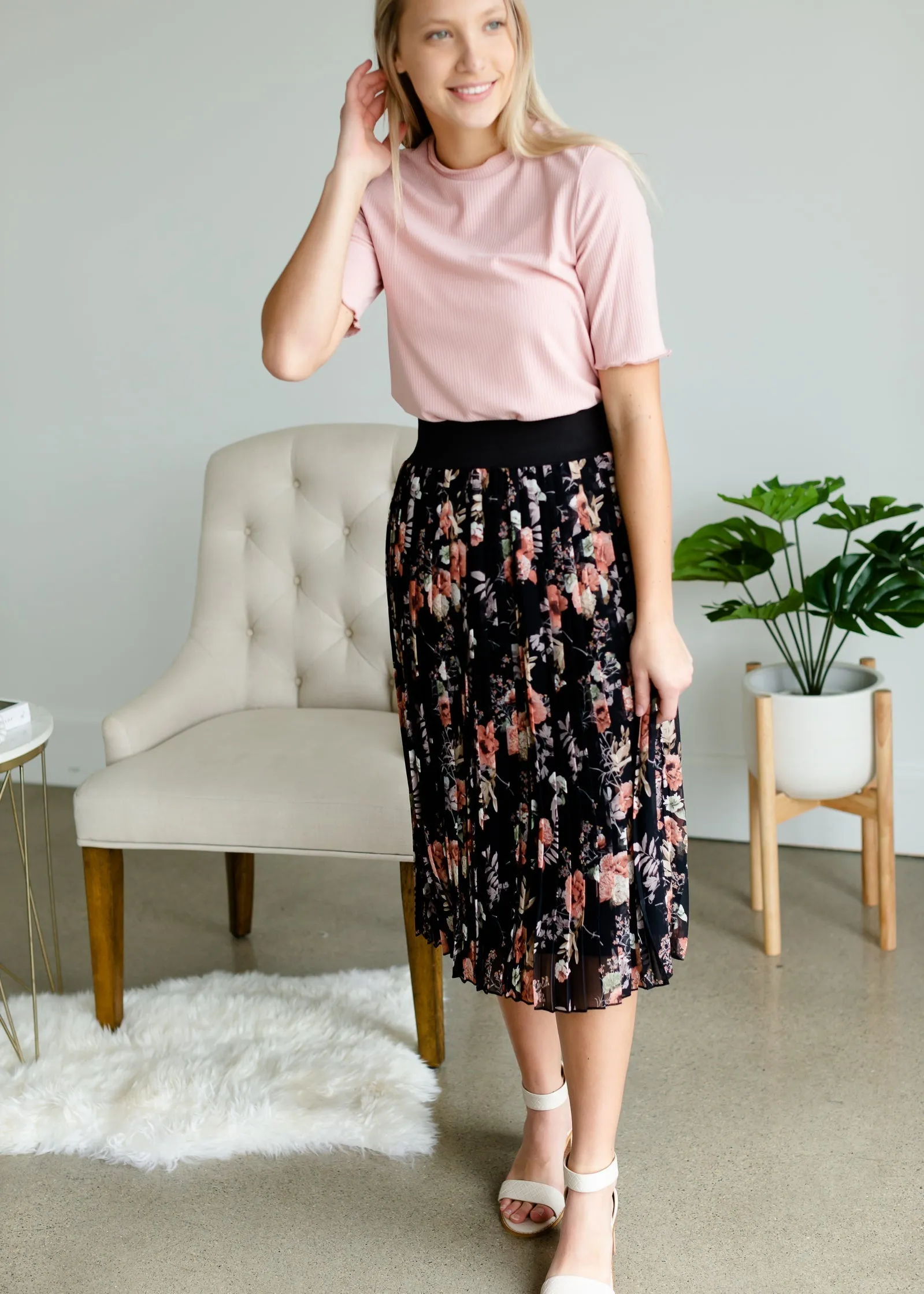 Black Floral Pleated Midi Skirt