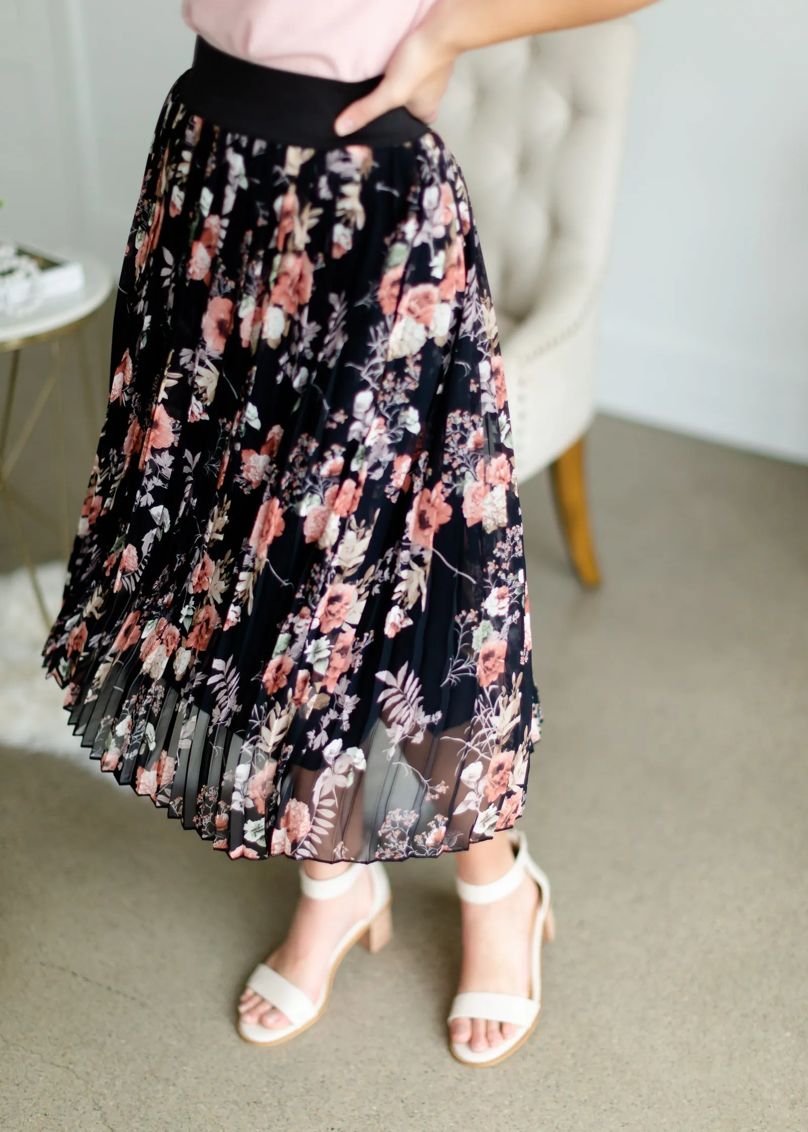 Black Floral Pleated Midi Skirt