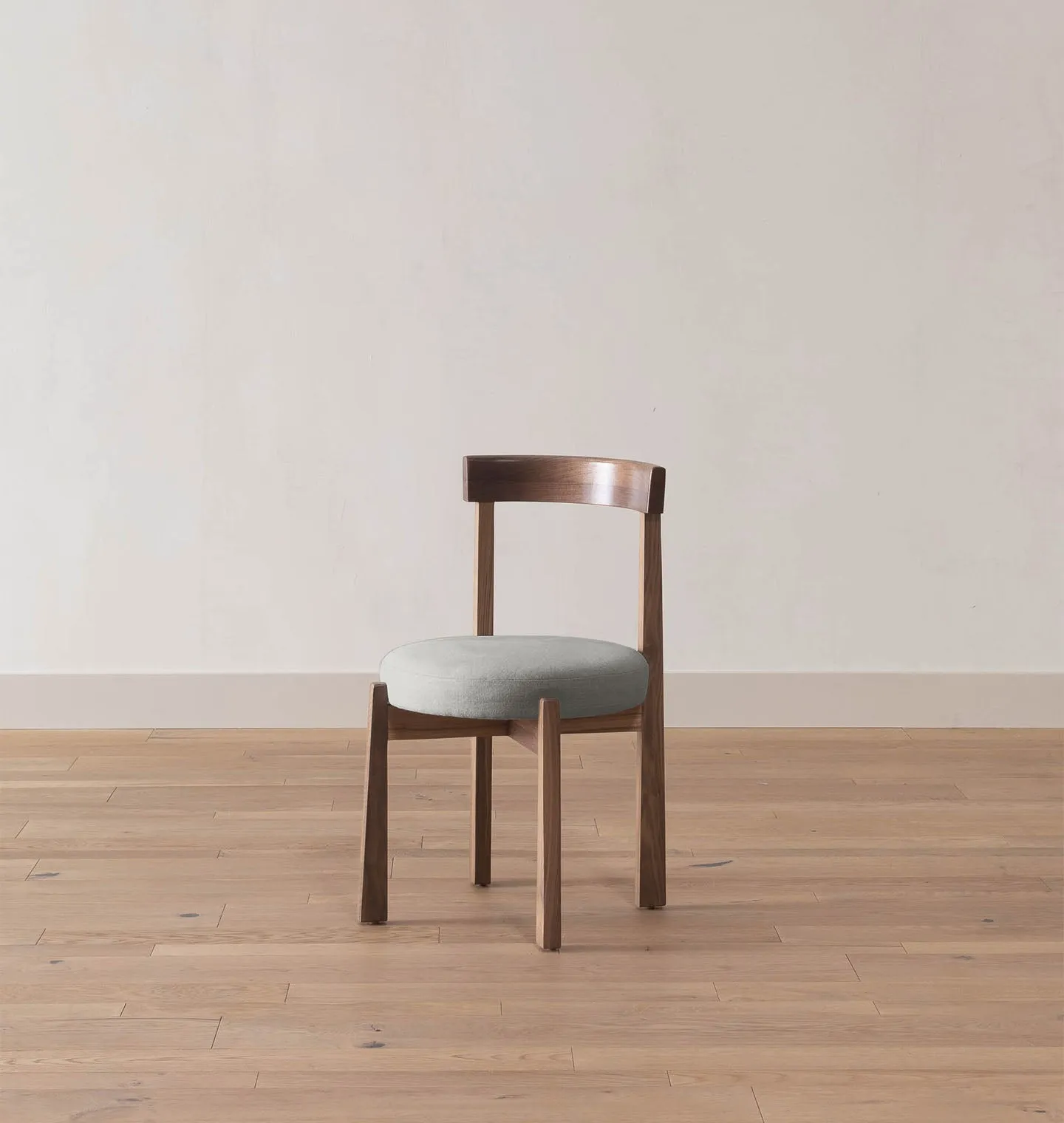 Cade Chair