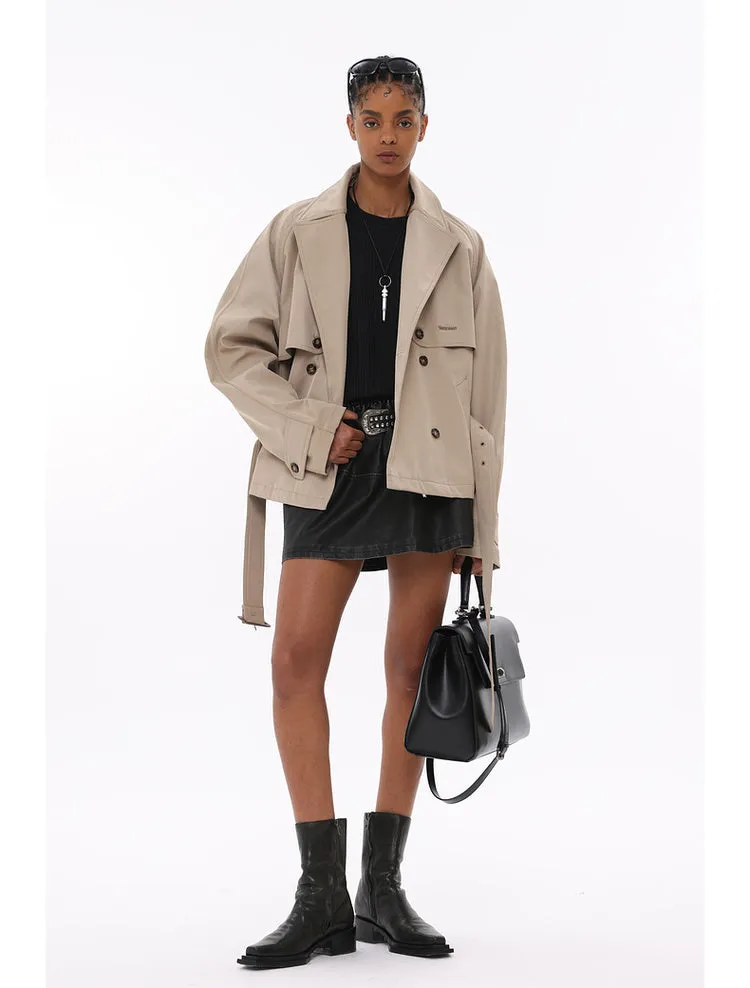 Drop shoulder silhouette Maillard style lapel short trench coat