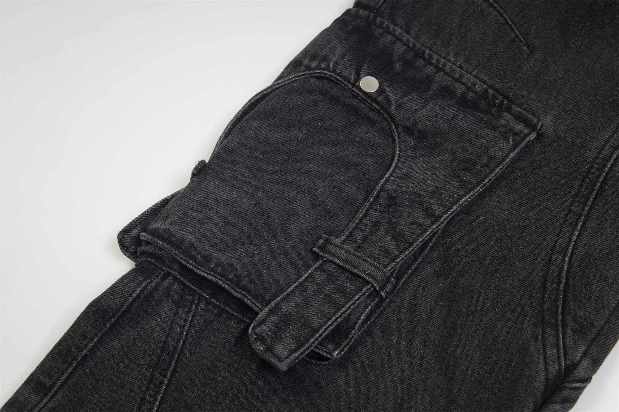 Faire Echo American Functional Multi-Pocket Jeans