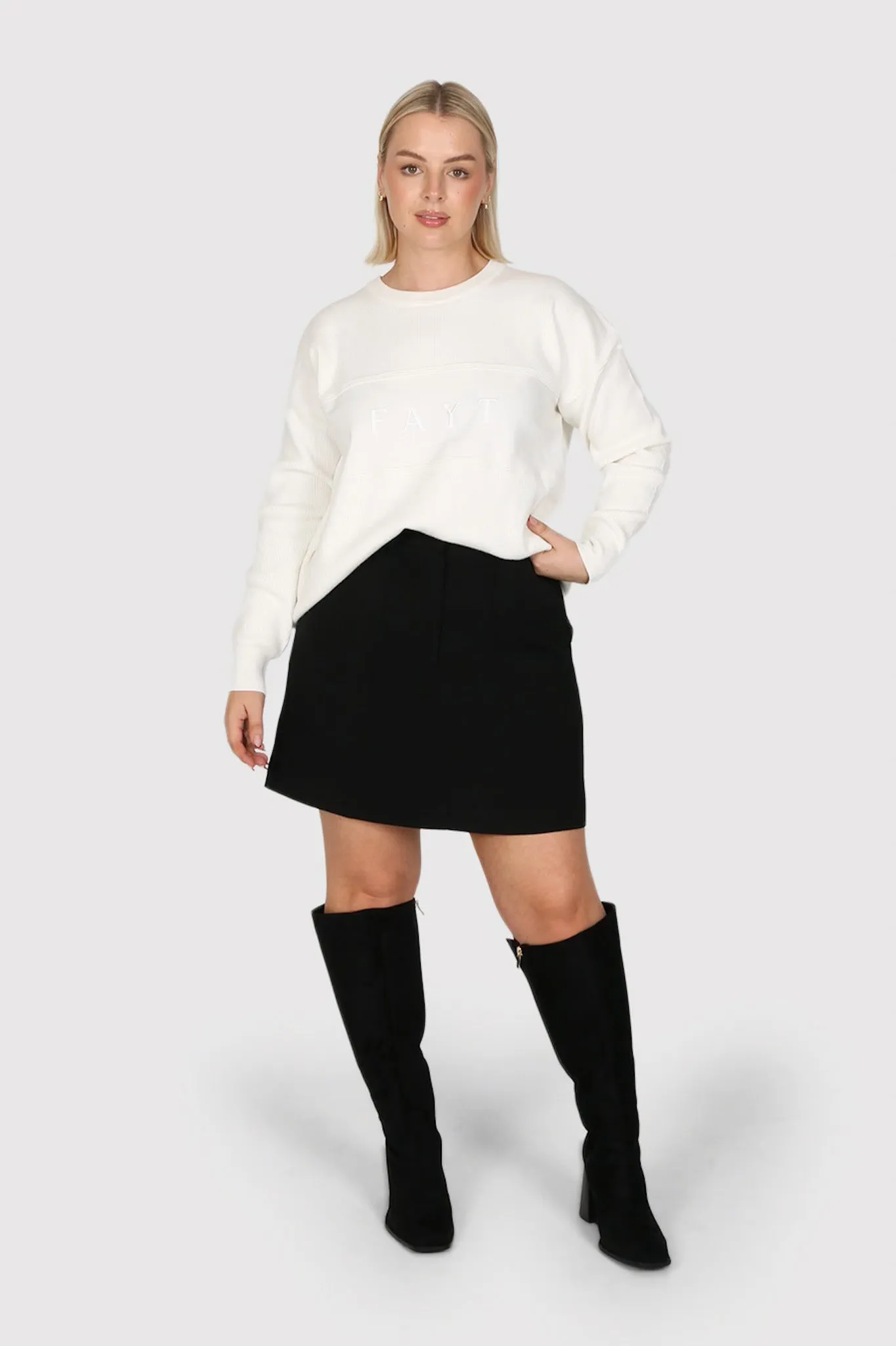 FAYT KNIT SWEATER WHITE