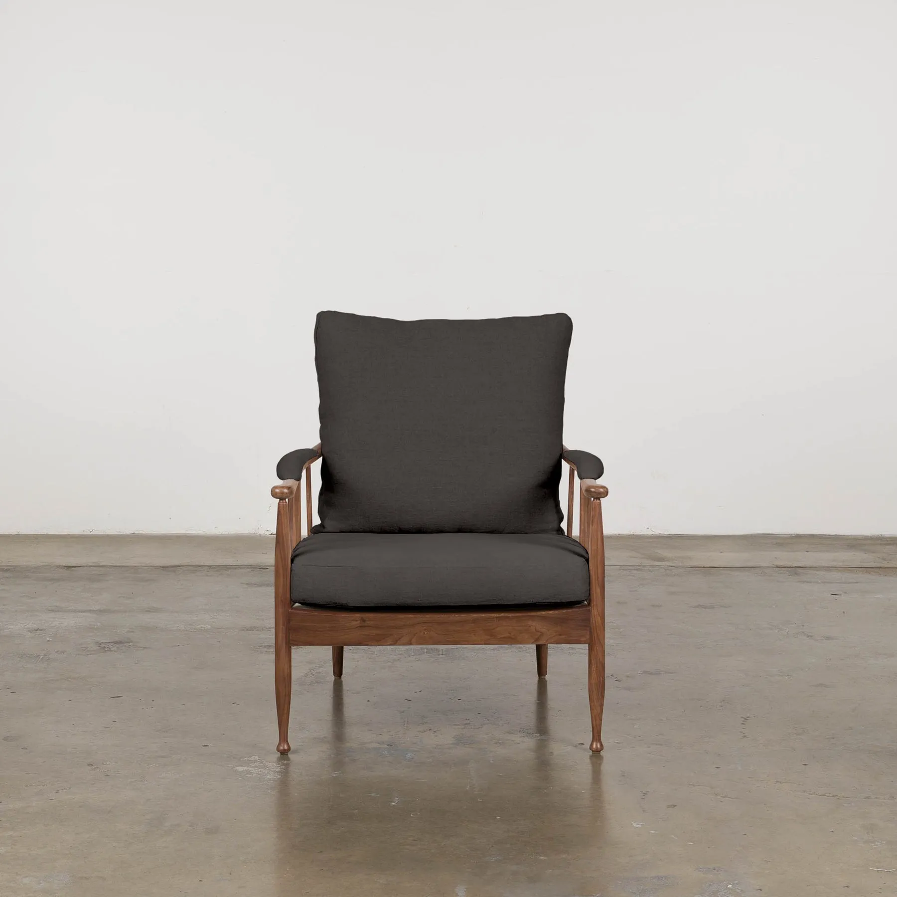 Lori Armchair