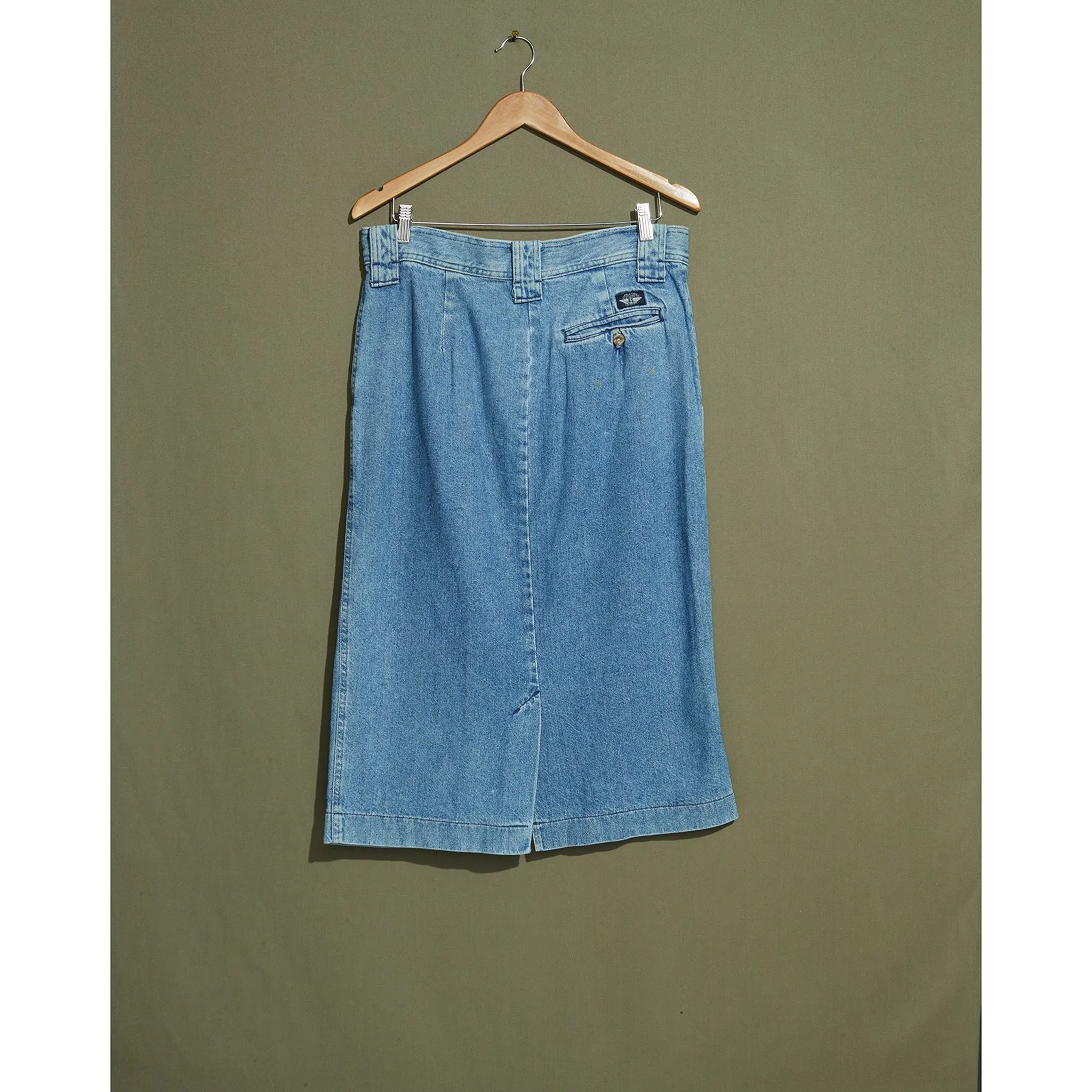 Made in USA, Pleated Denim Skirt - 33 x 30