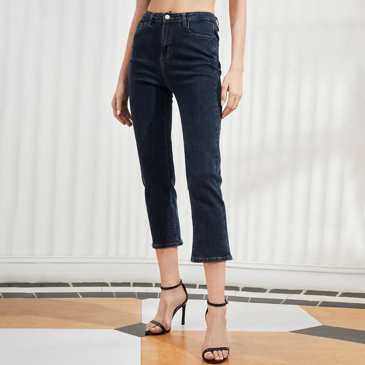 Pocket High Waist Cropped Jeans