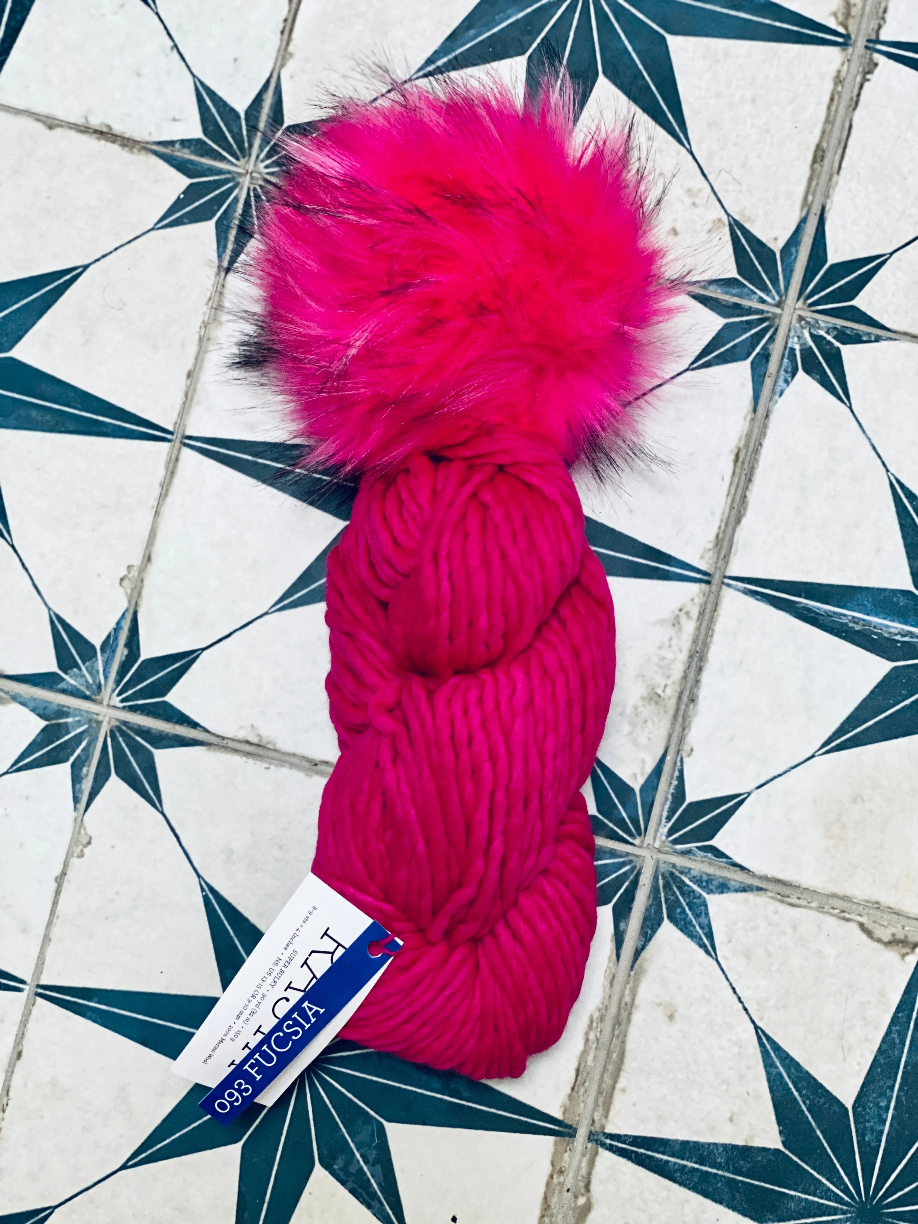 Pretty in HOT Pink KNITTING KIT 1 skein 1 extra large faux fur pom