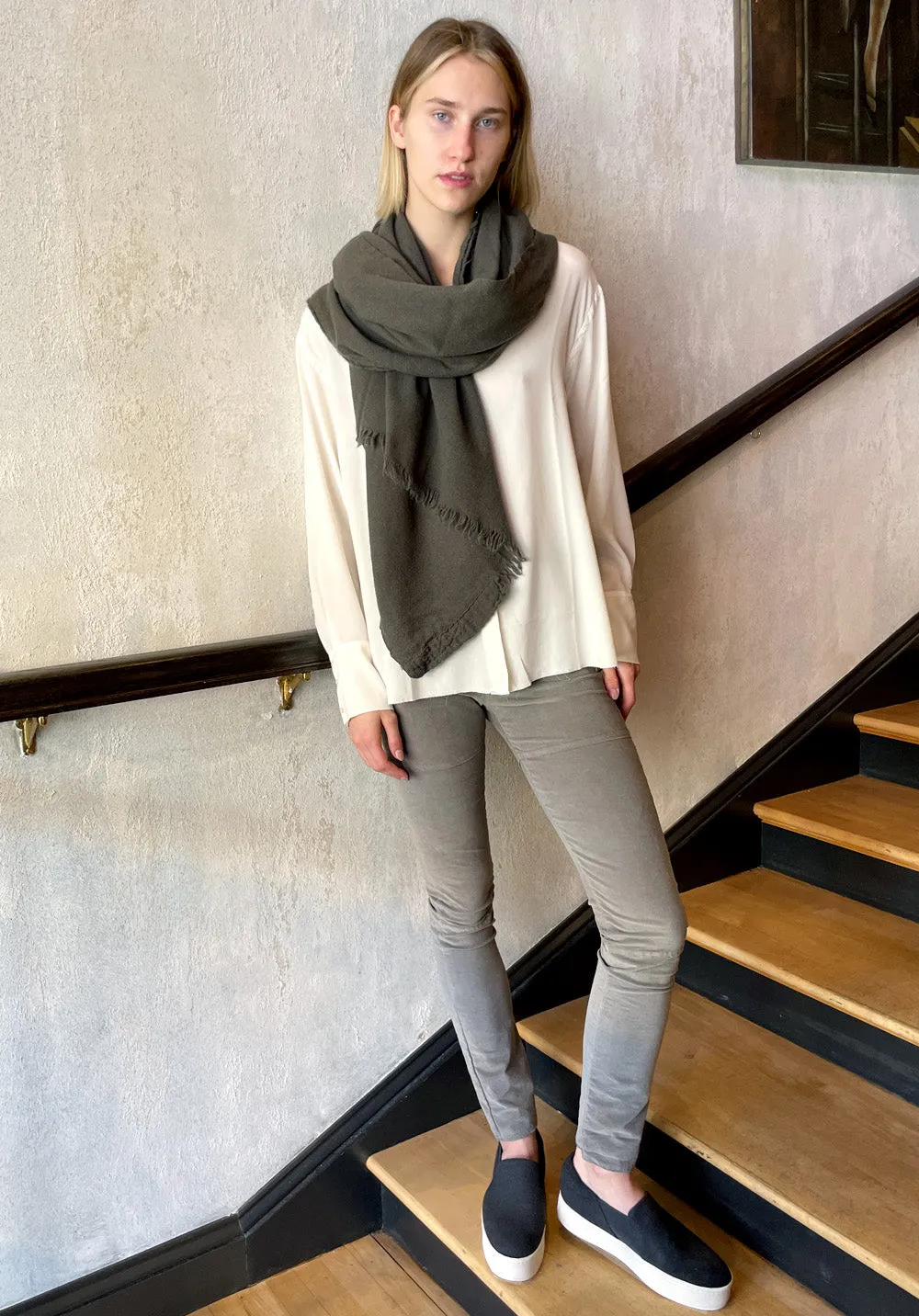 Slim Shawl - Stone