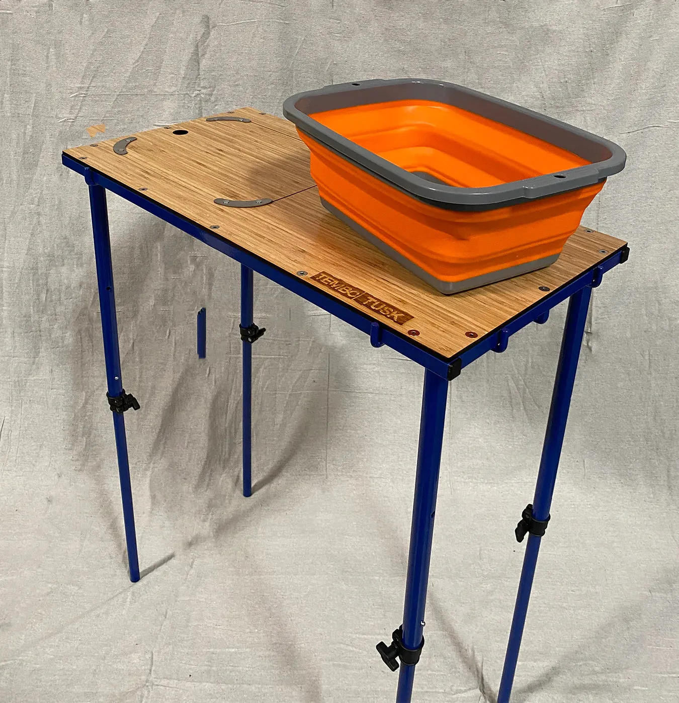 Tembo Tusk Camp Basin Table Kit