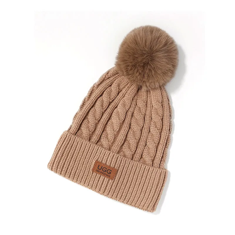 UGG Premium Beanie Poms