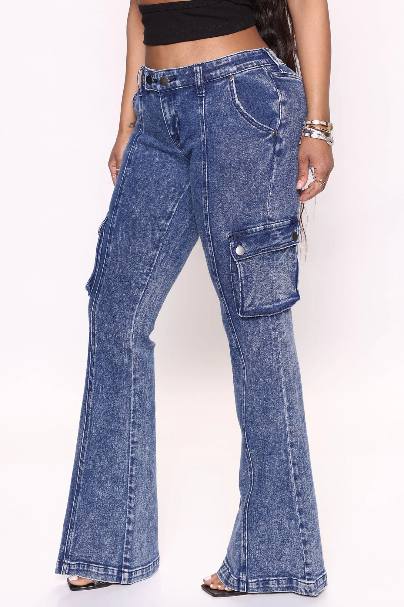 Y2K Low Rise Cargo Flare Jeans - Acid Wash Blue